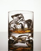 Common Weight-Loss Surgery May Lower Tolerance for Alcohol