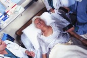Seniors More Likely to Wind Up in Hospital After Outpatient Surgery: Study