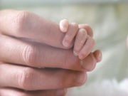 Skin-to-Skin Contact May Lower Preemies' Risk of Death: Review