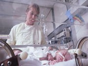 Delayed Clamping of Umbilical Cord May Be Better for Preemies