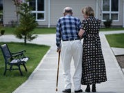 Dementia Drug May Lower Risk of Falls Among Parkinson's Patients