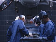 Doctors Report Groundbreaking HIV-to-HIV Organ Transplants