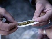 Heavy Pot Use Tied to Social, Money Troubles in Mid-Life