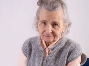 Women With Alzheimer's May Keep Verbal Skills Longer Than Men