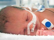Chronic Disease in Mom May Be Linked to Newborns' Heart Disease
