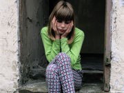 1 in 7 Young Teens Is a Stalking Victim: Survey