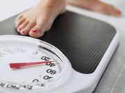 'Yo-Yo Dieting' Hard on Older Women's Hearts: Study