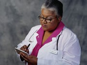 Female Doctors May Have an Edge: Study
